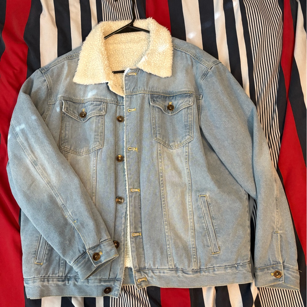 Men's Light Blue Sherpa-Lined Denim Jacket